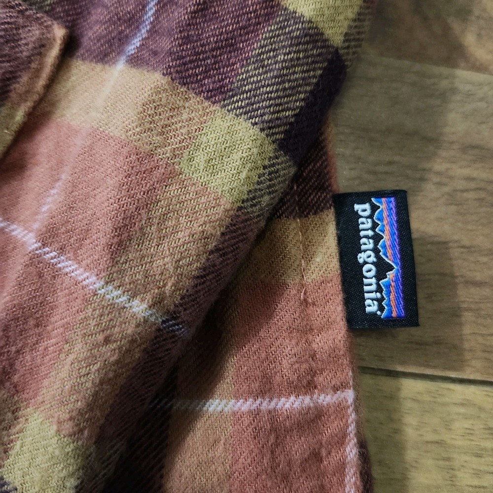 Patagonia Organic Cotton Midweight Fjord Flannel Shirt Vista Burl Red Medium Euc - Picture 6 of 12